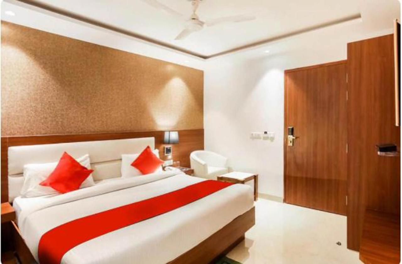 Hotel Royal Sky Luxury Near Delhi Airport Nové Dillí Exteriér fotografie